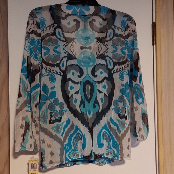 Women's INC top - Picture 8 of 8